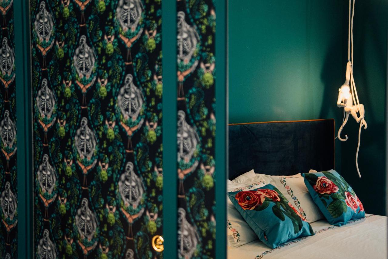 Aron Only Suites Bed And Breakfast 페스카라 외부 사진