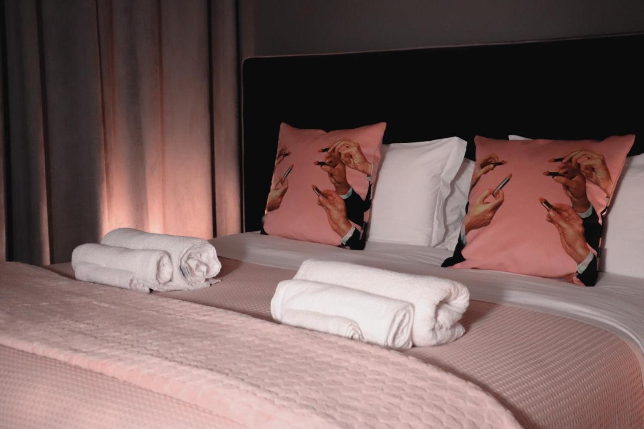 Aron Only Suites Bed And Breakfast 페스카라 외부 사진