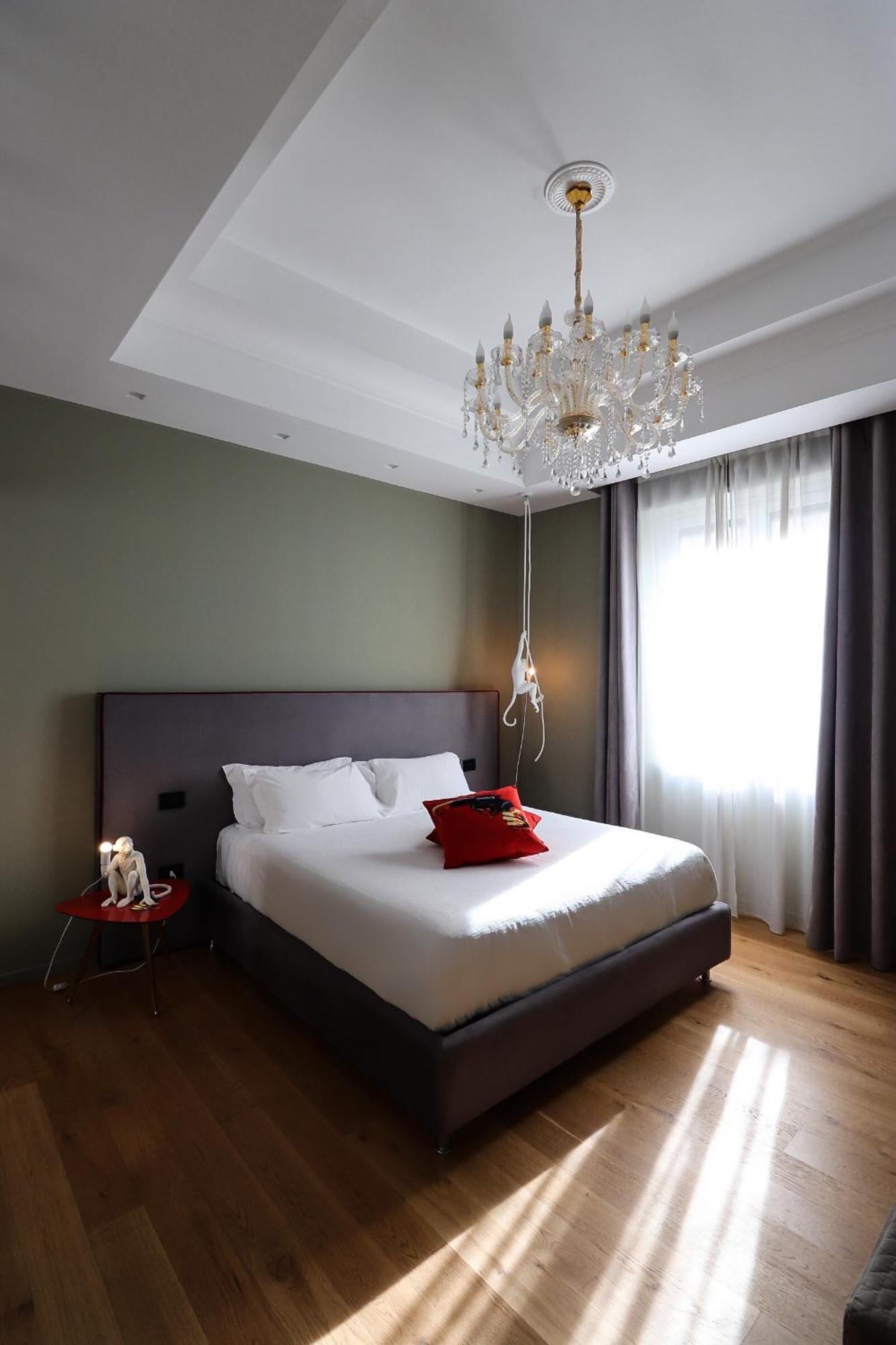 Aron Only Suites Bed And Breakfast 페스카라 외부 사진