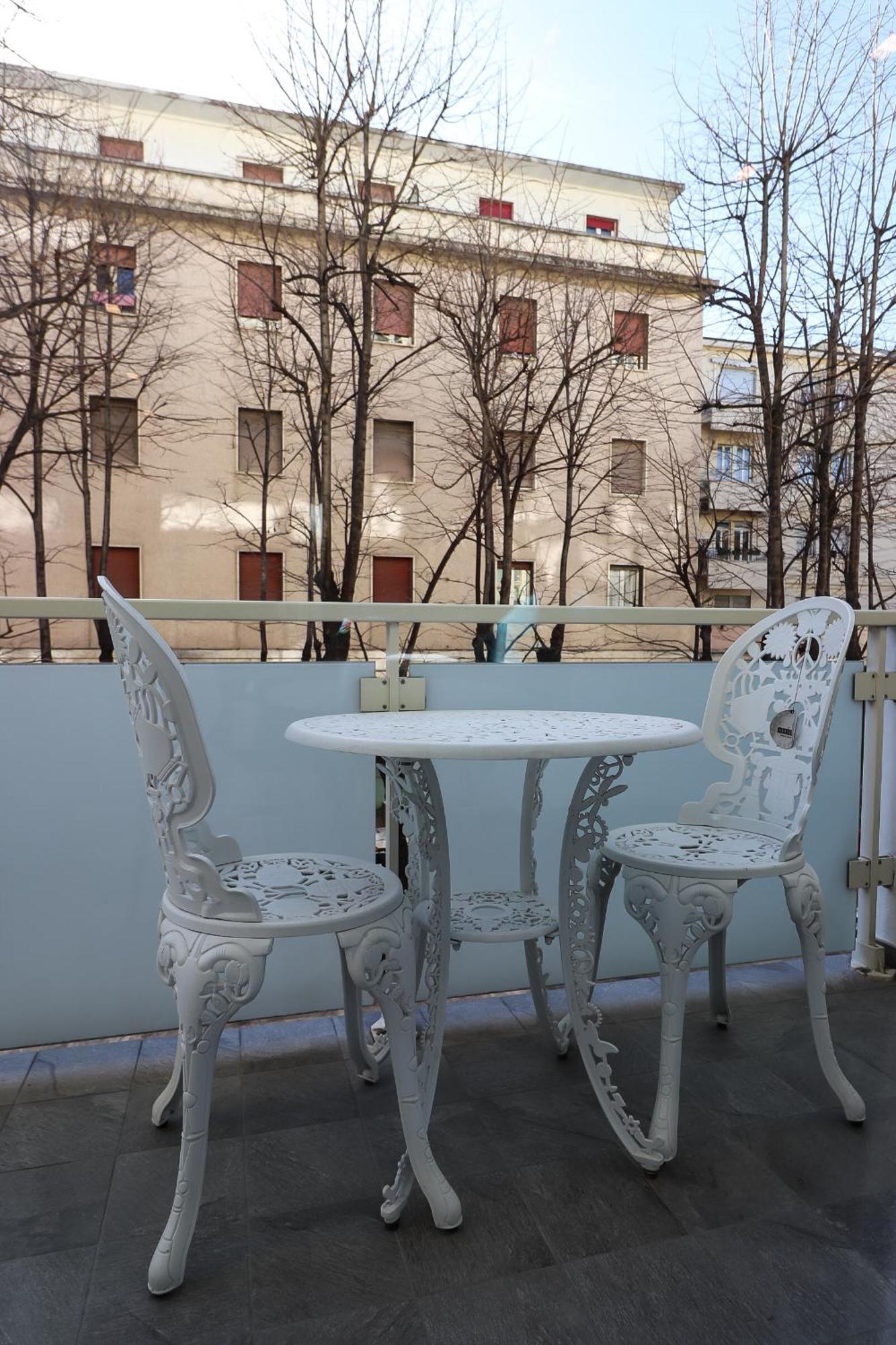 Aron Only Suites Bed And Breakfast 페스카라 외부 사진